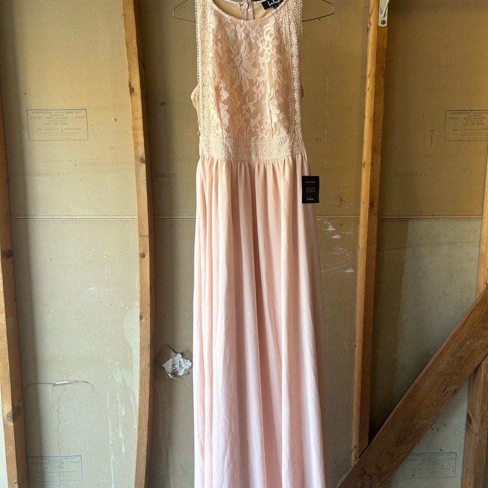 Lulu's Pink Lace Maxi Dress